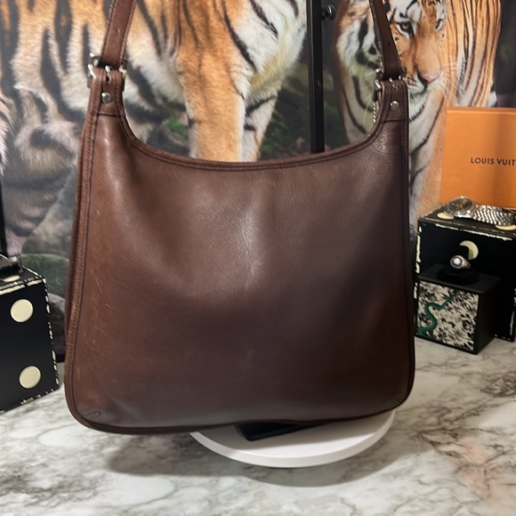 Coach Vintage chocolate brown leather crossbody saddle bag Unisex in GUC - Picture 8 of 17